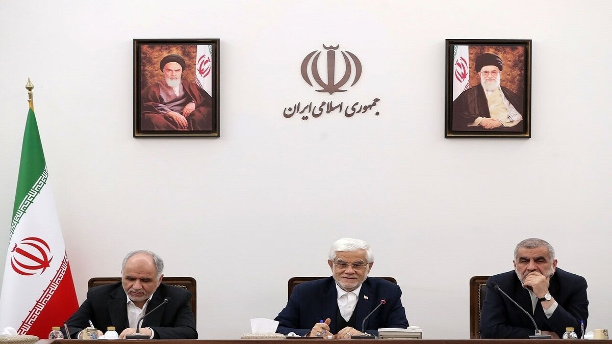 عارف: نظام در فرایند گزیر بانک آینده، اقتدار خود را در برخورد با متخلفین نشان داد