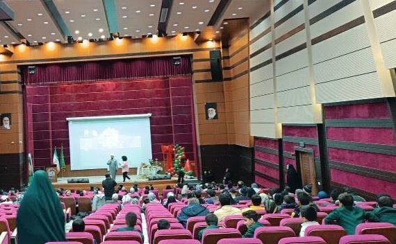 برگزاری جشن یلدا برای کودکان مبتلا به بیماریهای صعبالعلاج در مشهد