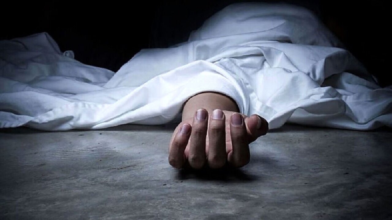 پایان تلخ دعوا با انار فروش دوره گرد