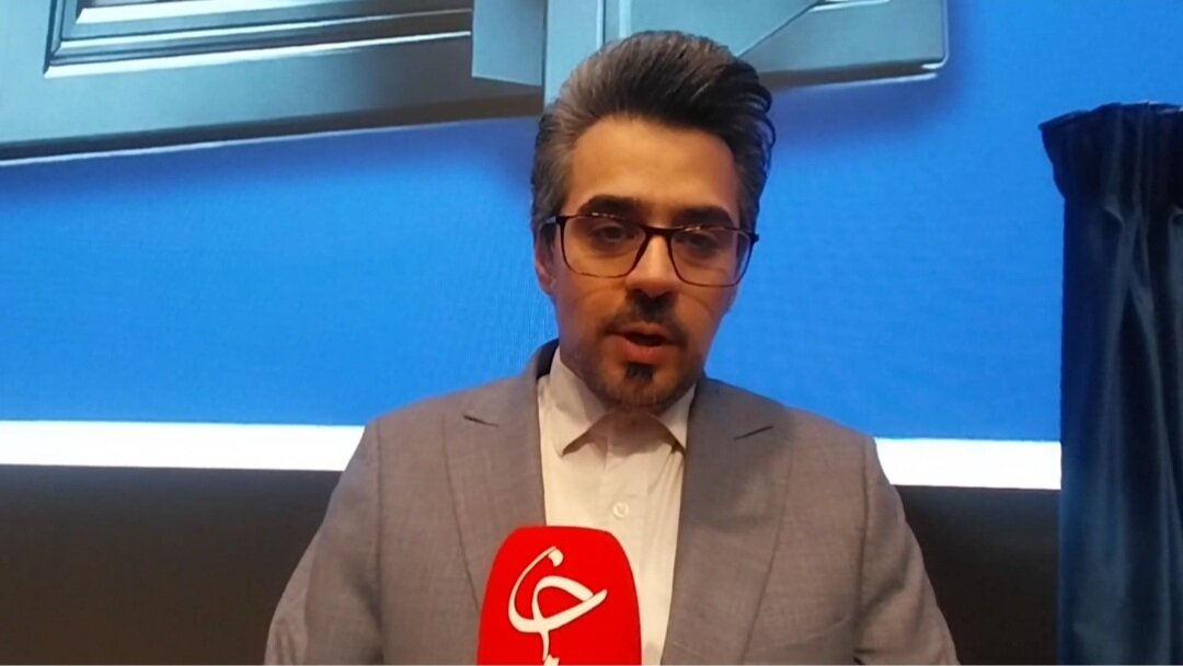 پذیره‌نویسی سه صندوق نقره/ بازار قانونی، شفاف و رسمی نقره در کشور داریم+ فیلم