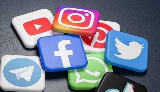 کیهان: غرب‌زده‌ها بر خلاف غرب دنبال قانون‌زدایی از فضای مجازی اند