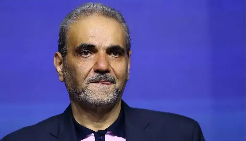 خیابانی: فوتبال ایران برعکس کشتی است، فقط می‌بازد!