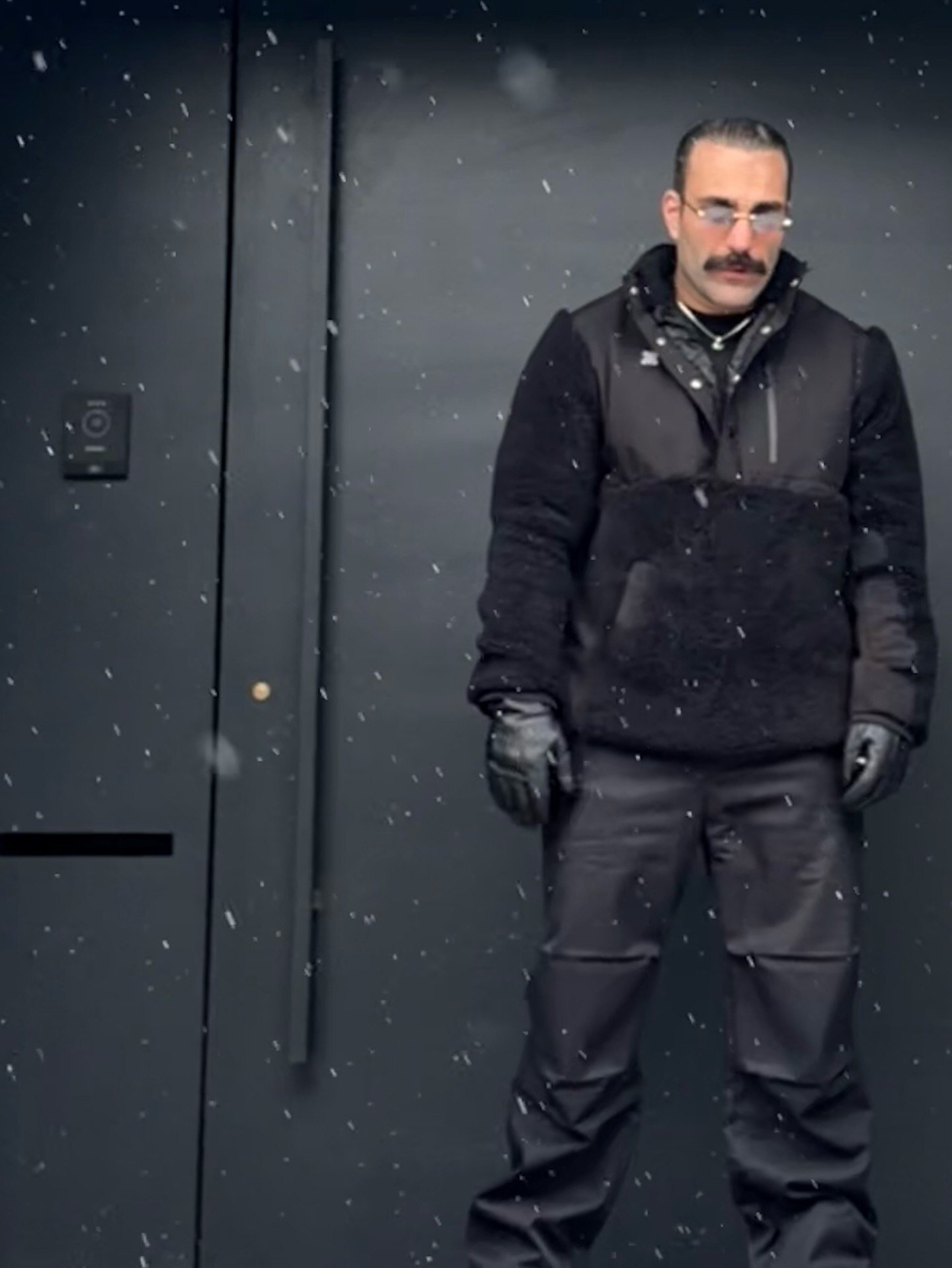 حمید صفت با تغییر ۱۸۰ درجه‌ای در استایلش همه را شوکه کرد