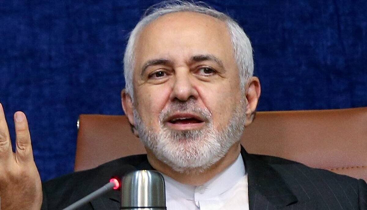 حمله تند روزنامه اصولگرا به مقاله جدید «ظریف»: سرنوشت سیاه یک سیاستمدار