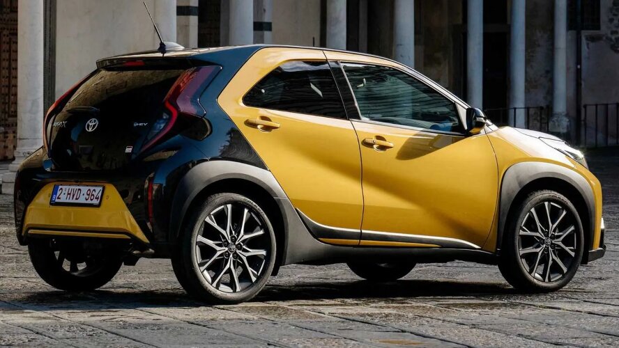 تویوتا آیگو X، پاک‌ترین خودروی بنزینی بازار!