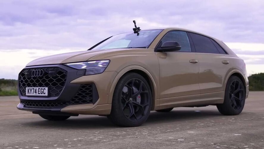 درگ شاسی‌بلندهای اسپرت آلمان و انگلستان، آئودی سریع‌تر است یا آستون‌مارتین؟