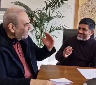 جواد خیابانی به دیدار علیرضا دبیر رفت | درخواست جالب دبیر برای نگفتن یک خاطره از سوی خیابانی | برایم حاشیه می شود