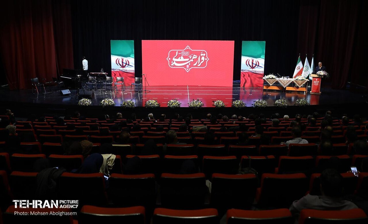 ایده شهردار تهران برای ارتقای سازمان فرهنگی هنری