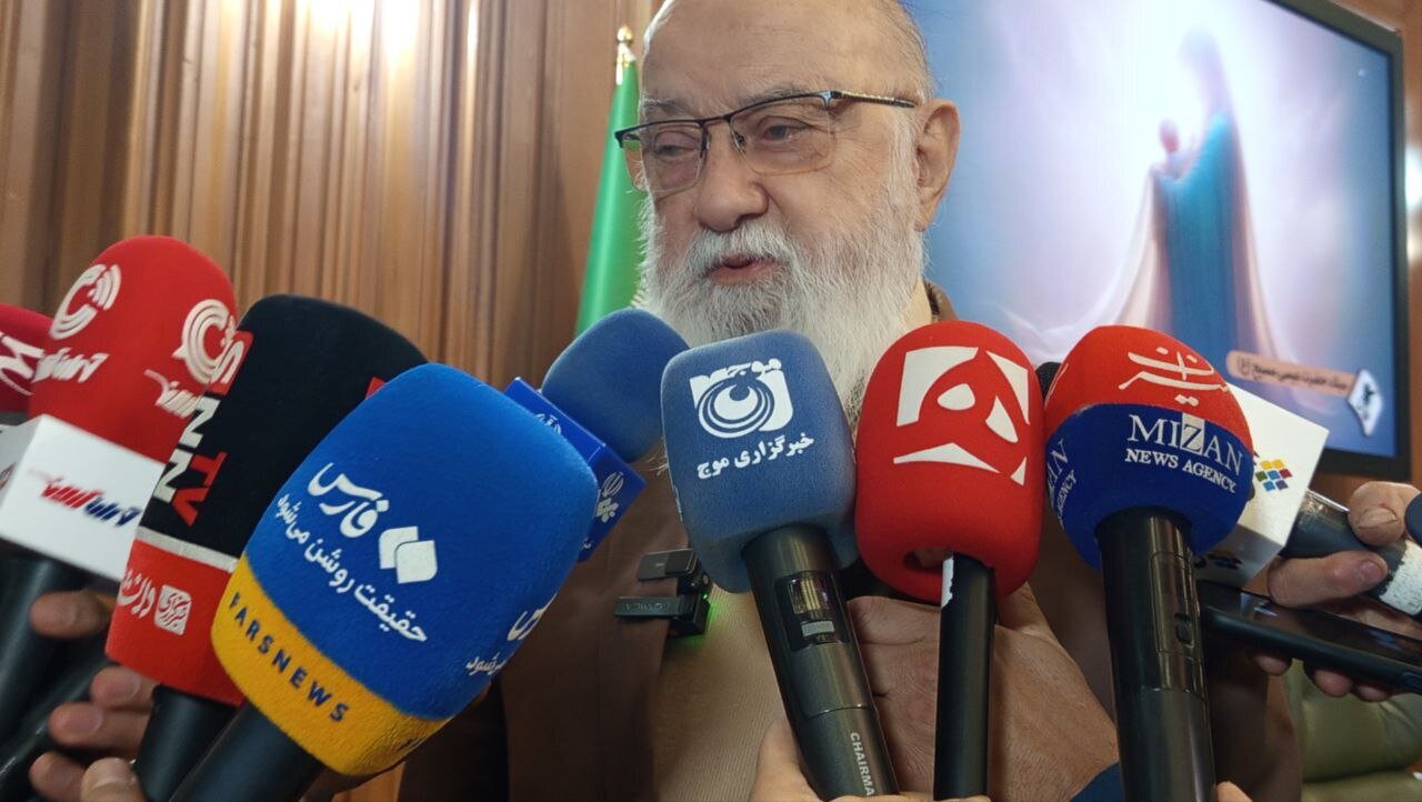 چمران: هیچ کس حق تقابل بین شهرداری و شورا را ندارد