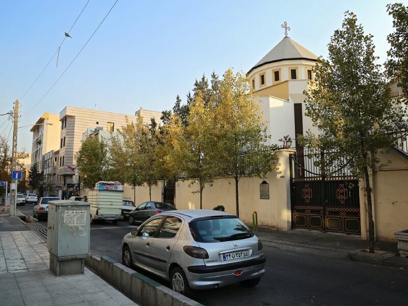 یادگارهای هموطنان مسیحی و یک همزیستی دیرینه در تهران
