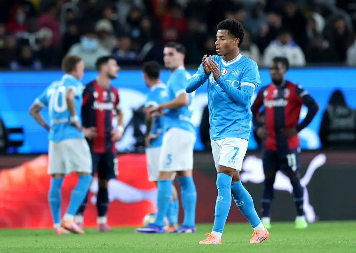 ویدیو: خلاصه بازی ناپولی 2 - بولونیا 0