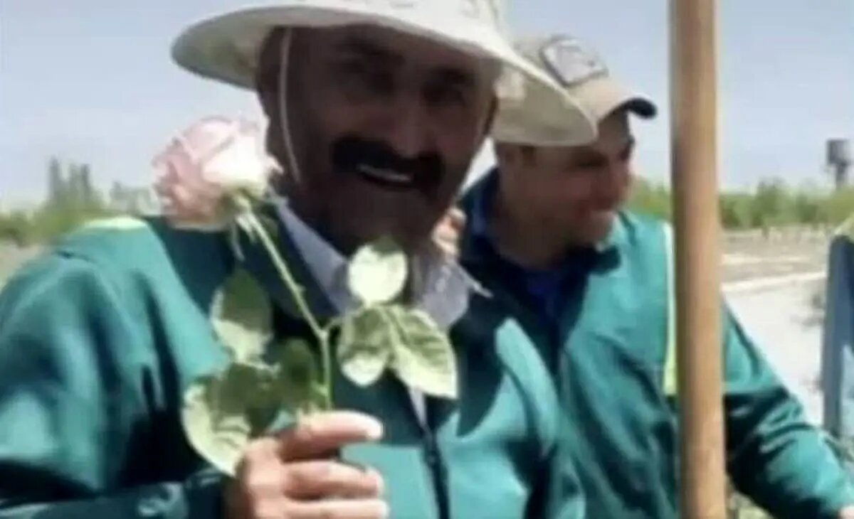 جزئیات مرگ یک رفتگر  اردبیلی بر اثر تصادف/ مسئولان به جای سبقت گرفتن برای عرض تسلیت، به فکر چاره اساسی  باشند!