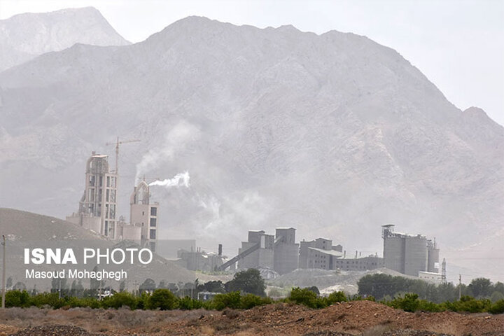 قطع گاز و کاهش ۴۰ درصدی برق گریبان سیمانی‌ها را گرفت