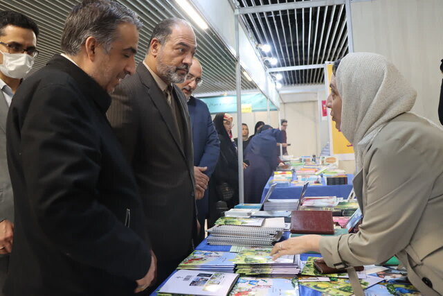 برگزاری نمایشگاه کتاب در مسیر رویدادهای مدنظر استاندار و«سند کرمان برفراز» است