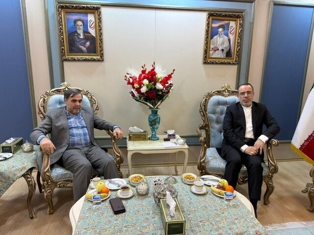 برگزاری نشست توسعه روبط اقتصادی و دانشگاهی کرمانشاه و اقلیم کردستان عراق