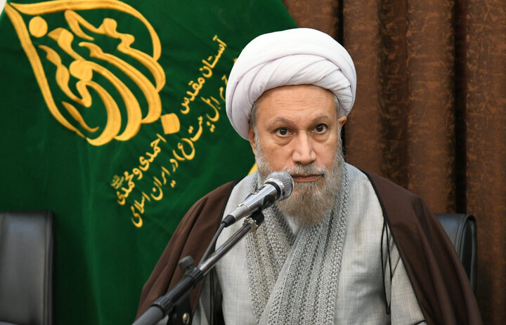 آیتالله دژکام: نگاه عالمانه به مسجد و جامعه اسلامی ضروری است