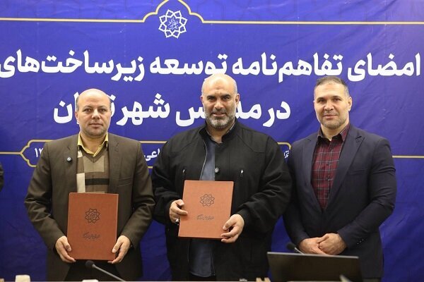 زمینهای چمن مصنوعی در مدارس مناطق کمبرخوردار توسعه پیدا میکند