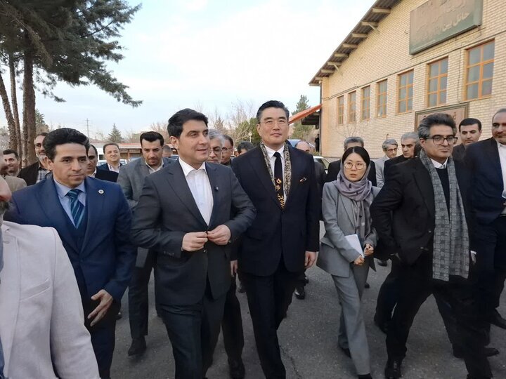 سفیر کرهجنوبی: پروژه فنیوحرفهای کردستان آغازگر همکاریهای عملی است