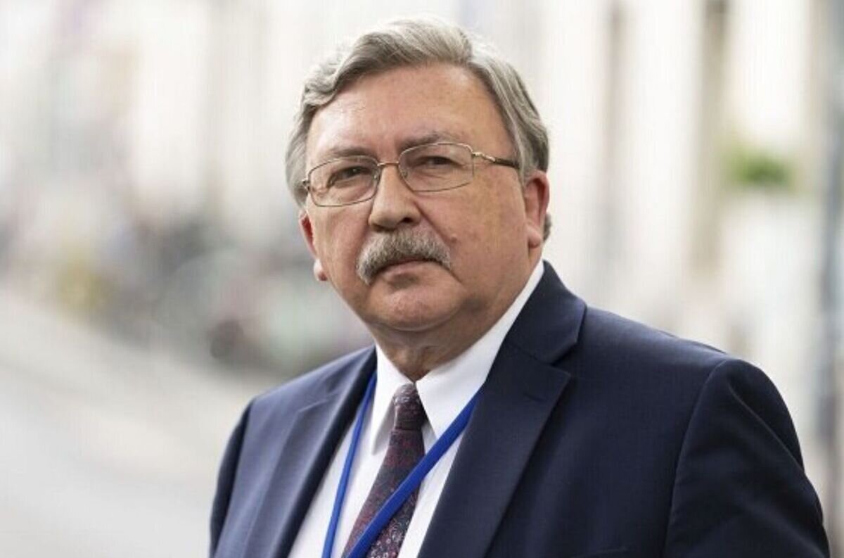 اولیانوف: ایران حق حفظ برنامه صلحآمیز هستهای خود را دارد