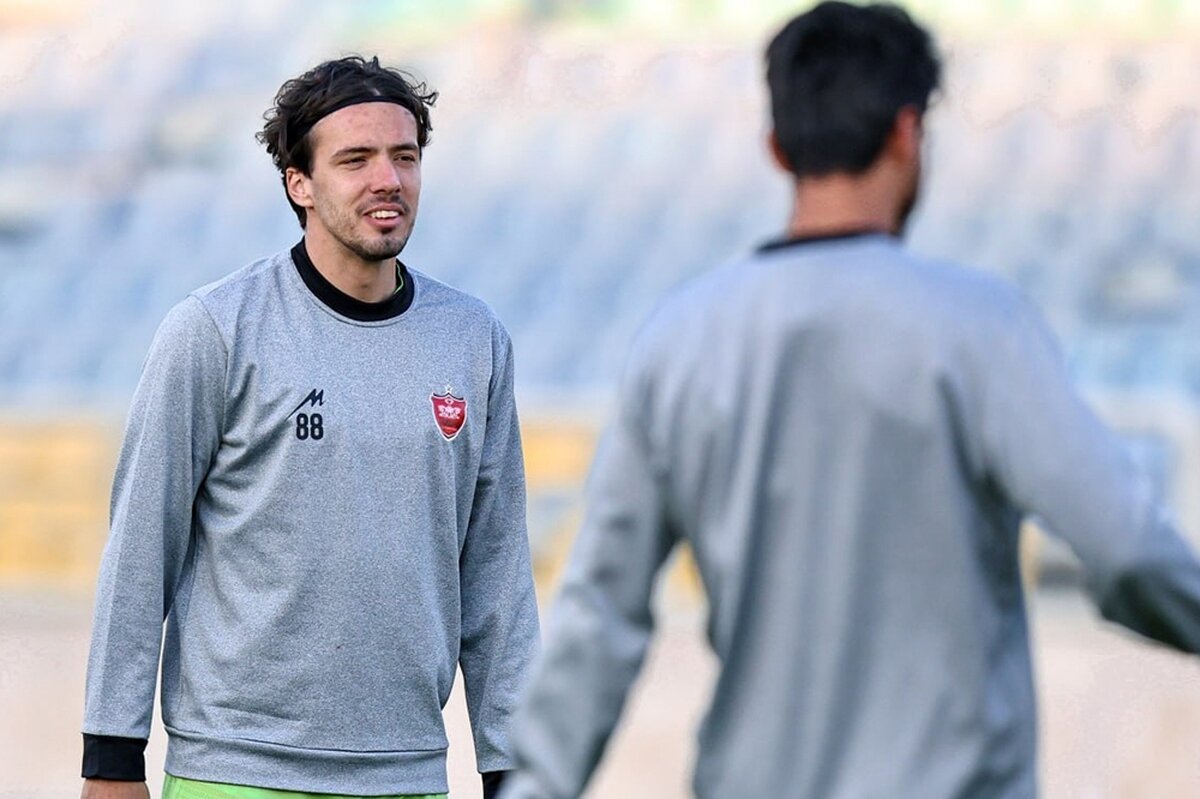 ورود مدیریت پرسپولیس به پرونده پزشکی ملی پوش مونته نگرویی