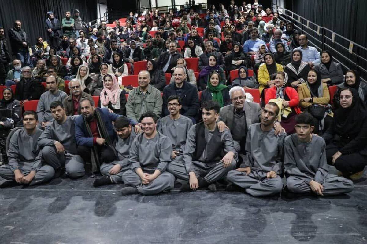 تئاتر افراد دارای معلولیت به میدان کنش فرهنگی و عدالت اجتماعی آمد/ افسانه فخری: ضرورت سرمایه‌گذاری فرهنگی به جای نگاه هزینه‌محور