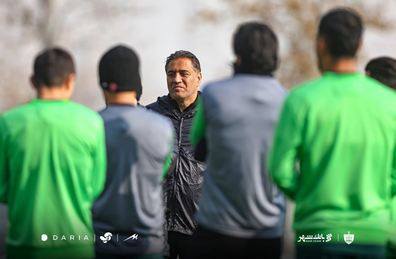کمحاشیهترین مرد کادر فنی پرسپولیس
