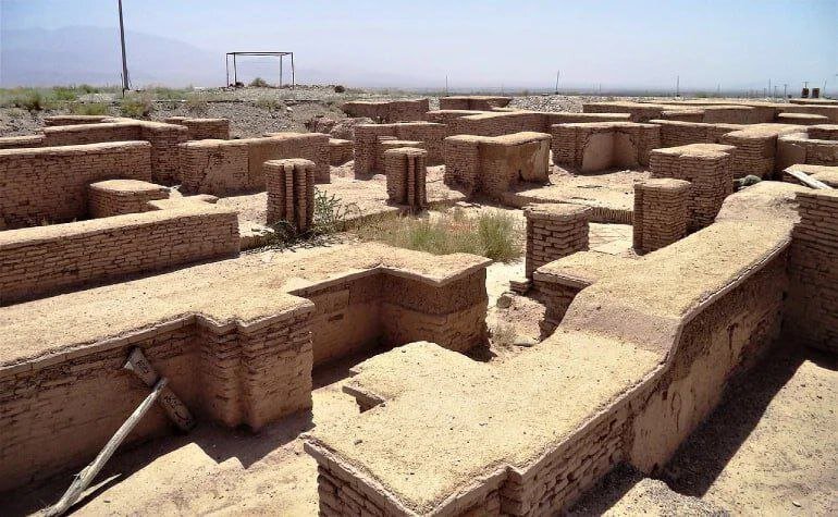 تصاویری از جاذبههای گردشگری شهر جیرفت