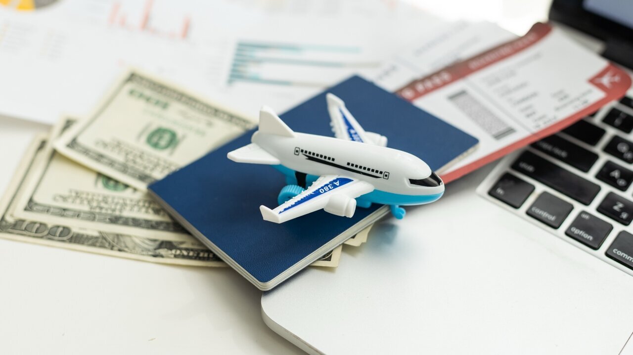 چطور در اپلیکیشن علی بابا بلیط هواپیما داخلی بخریم