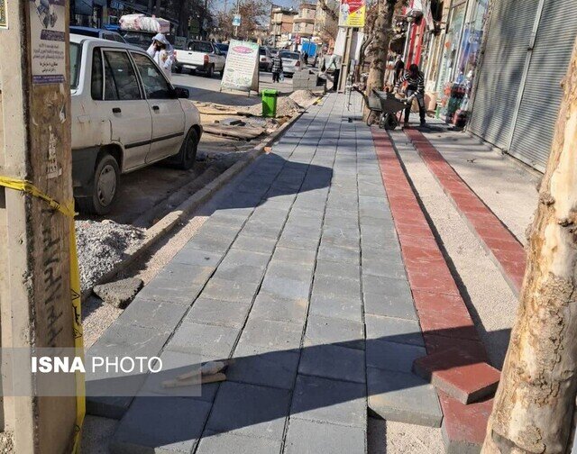 سنگفرشهای لغزنده و قدمهای نگران در خیابان امام ارومیه