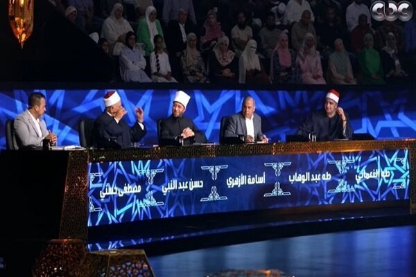 تمجید وزیر اوقاف مصر از برنامه استعدادیابی قرآنی با بازدید یک میلیاردی