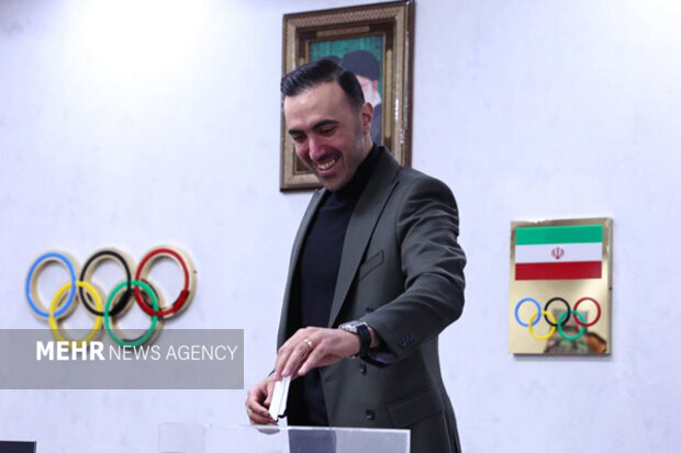 علی پاکدامن رئیس کمیسیون ورزشکاران کمیته ملی المپیک شد