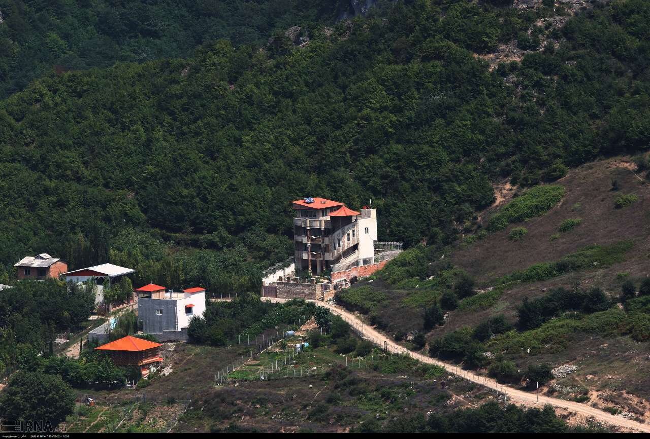 روستای زیارت از منطقه حفاظت شده جهاننما خارج میشود
