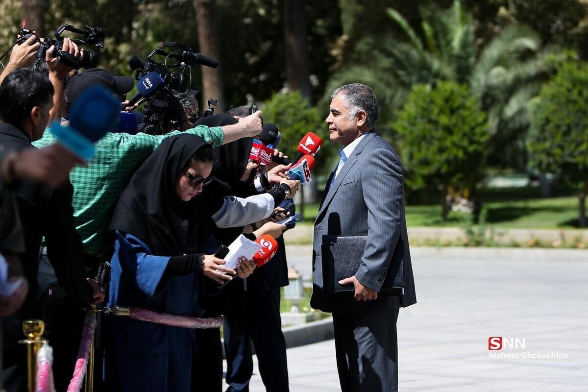 پاک نژاد: بر اساس آمار‌ها روند تخفیف فروش نفت کشور کاهشی بوده است + فیلم