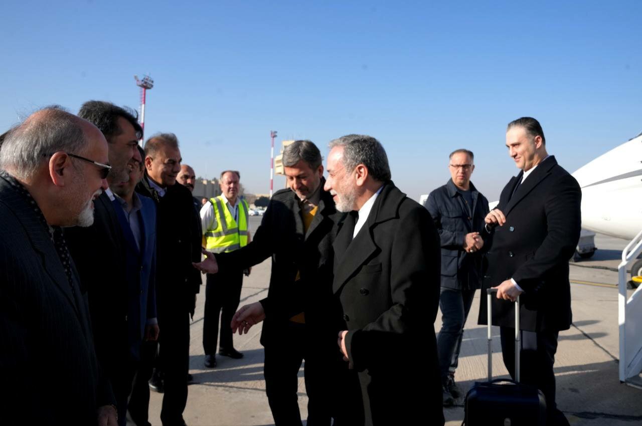 عکس/ ورود عراقچی به استان اصفهان