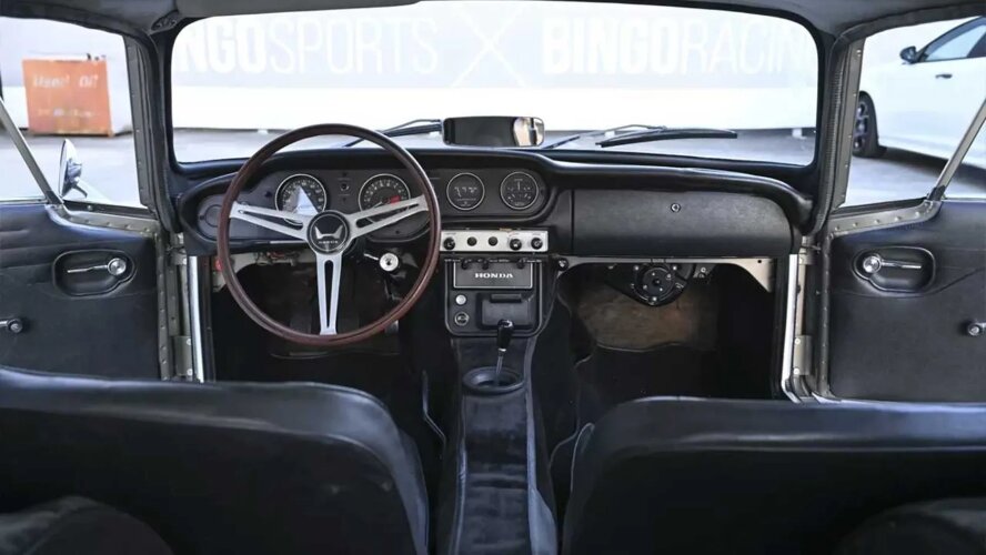 کوپه کلاسیک کوچک هوندا، موتورسیکلتی با چهارچرخ!