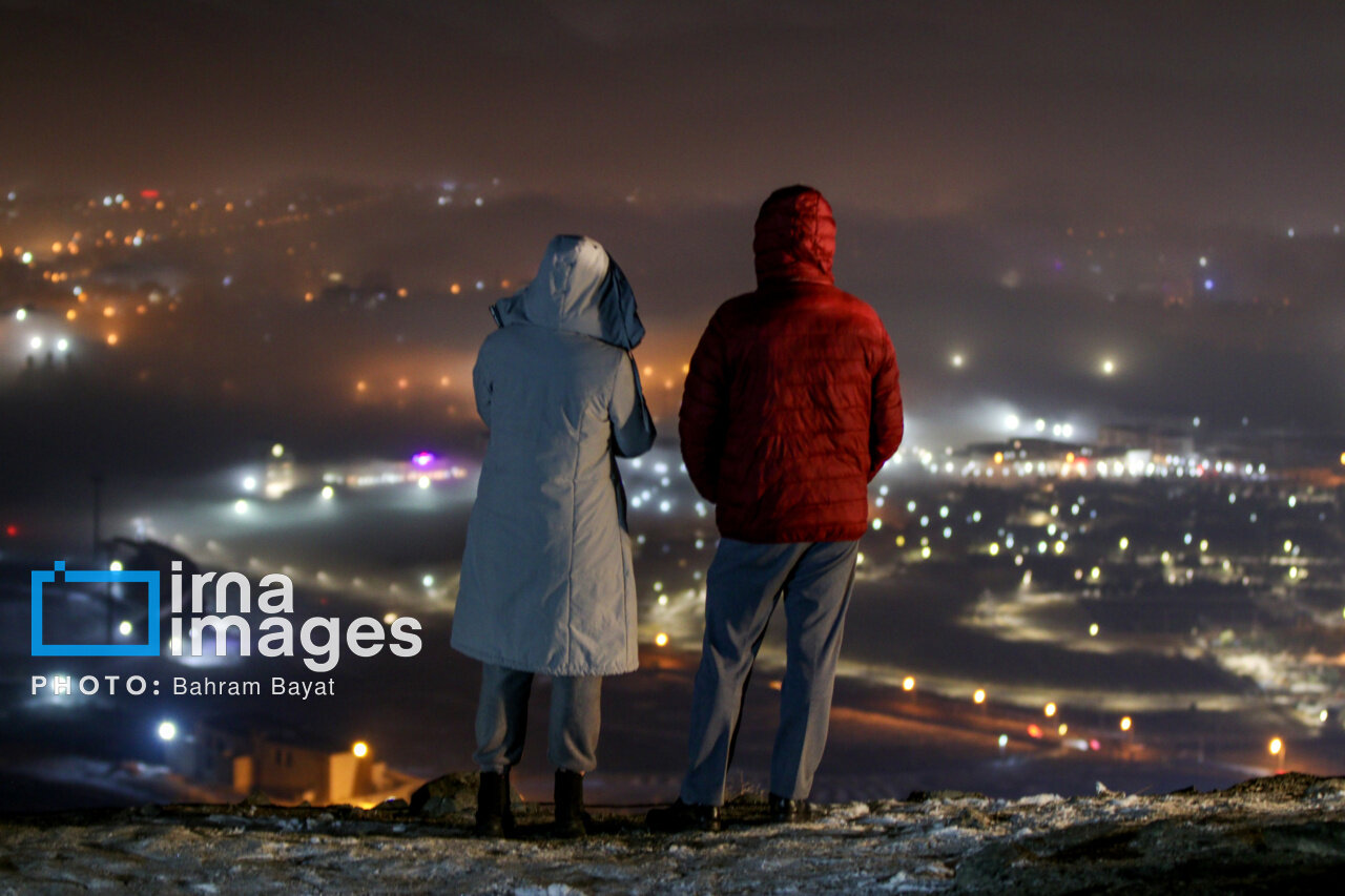 عکس/ زنجان در مه