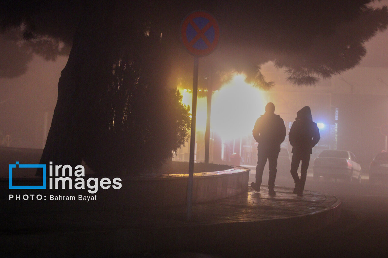 عکس/ زنجان در مه