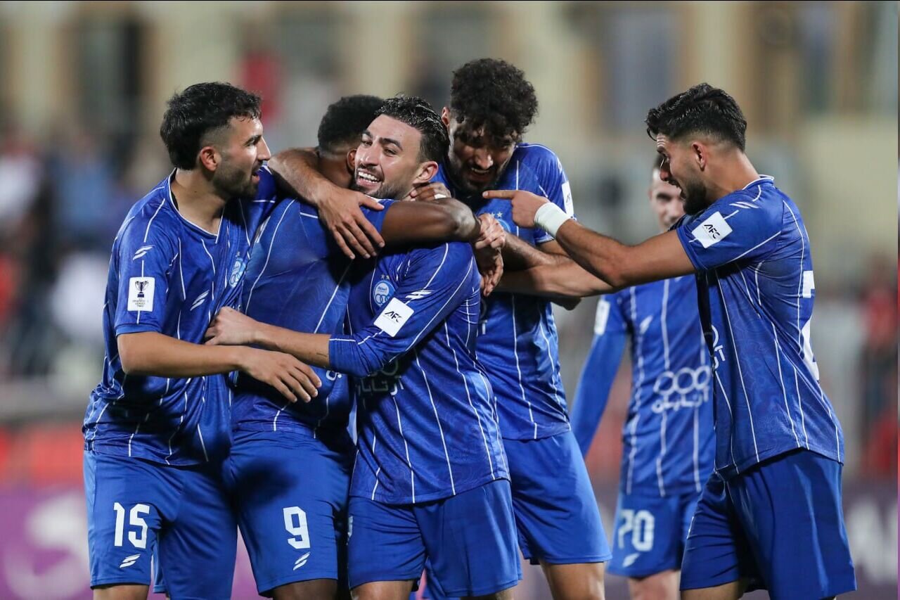 نوری: استقلال برای فوتبال ایران آبروداری کرد/ نظم و انضباط خط قرمز ساپینتو است