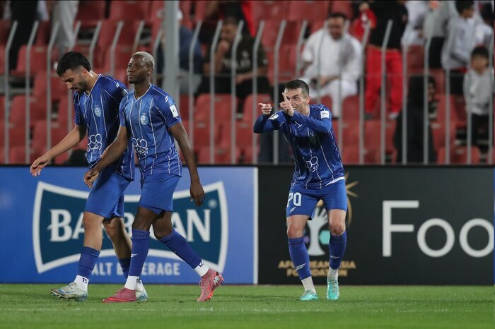 نوری: استقلال برای فوتبال ایران آبروداری کرد/ نظم و انضباط خط قرمز ساپینتو است