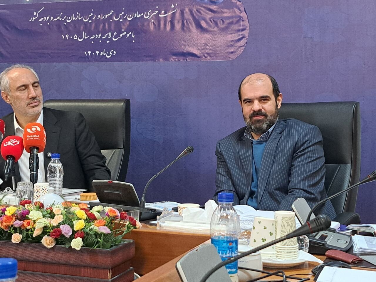 درآمدهای نفتی نسبت به سال ۹۶ کاهش ۲۰ میلیارد دلاری داشته است