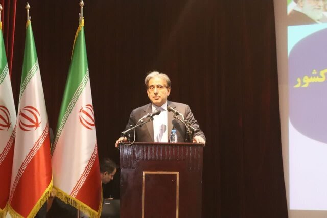 تبریز، مرجعیت حوزه‌های متعدد در شمال‌ غرب را بر عهده دارد