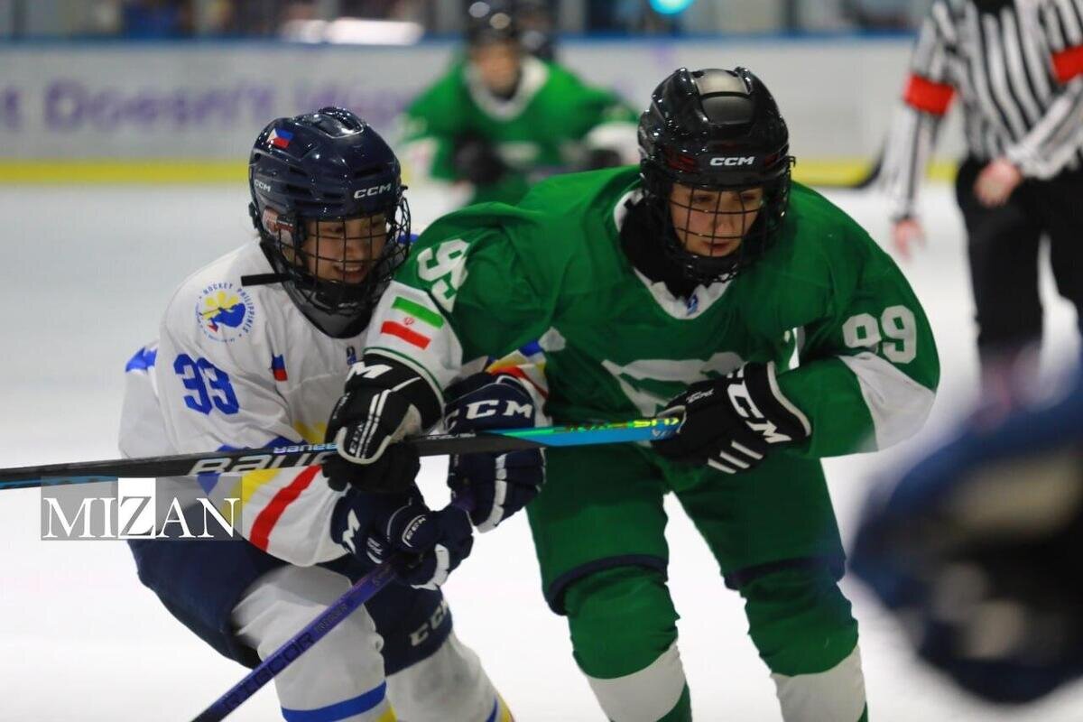 بازیکن تیم ملی هاکی روی یخ زیر ۱۷ سال: آماده ثبت یک افتخار تاریخی در جهانی تایلند هستیم