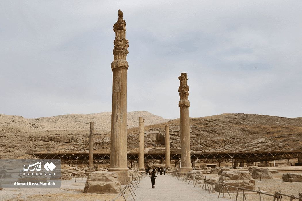 تخت جمشید شکوه ایران باستان