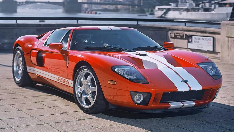 چرا فورد GT مدل ۲۰۰۵ به خودرویی ارزشمند و کلکسیونی تبدیل شد؟