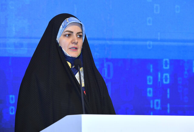 زهرا پزشکیان نطق کرد