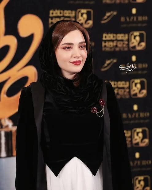 سوژه داغ هفته؛ از اعلام برندگان جشن حافظ تا تصاویر غم‌انگیزِ این روزهای رضا رویگری