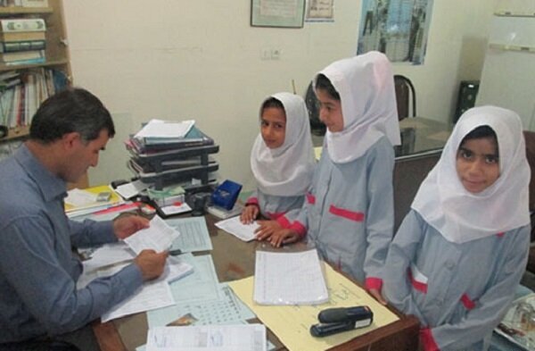 ثبتنام در مدارس آذربایجان غربی یک هفته دیگر متوقف شد