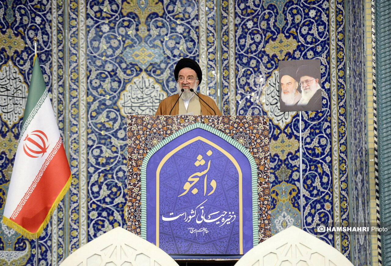 خاتمی: فتنه‌گران روز عاشورا را به میدان جنگ تبدیل کردند |  ایران پدر اسرائیل را درآورد