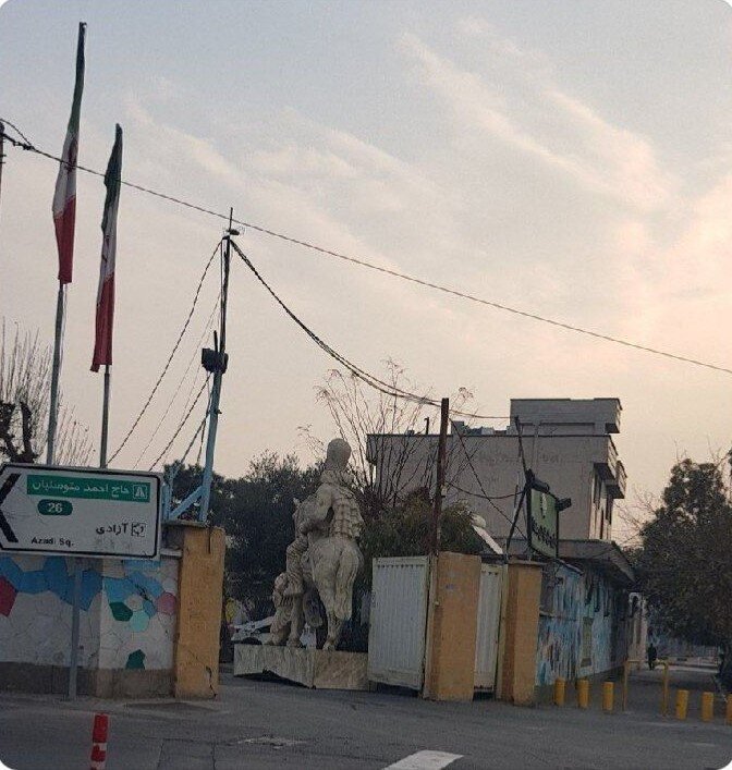 آیا مجسمه والرین سر از انباری درآورد؟