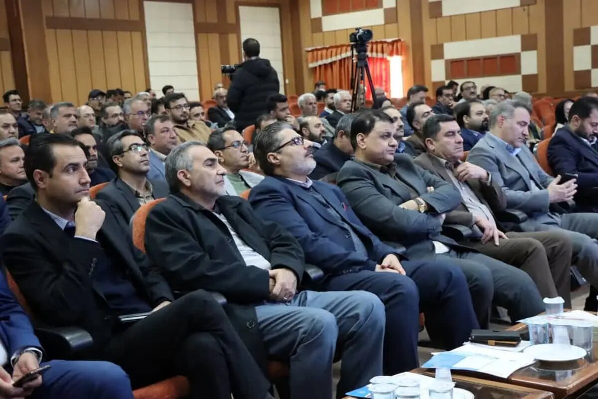 چراغ سرمایهگذاری بر تولید و گردشگری در سپیدان روشن شد/ارسال ۱۰۷ طرح سرمایهگذاری به همایش
